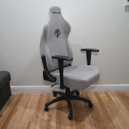 AndaSeat Novis Review: A Top-Tier Budget-Friendly Gaming Chair