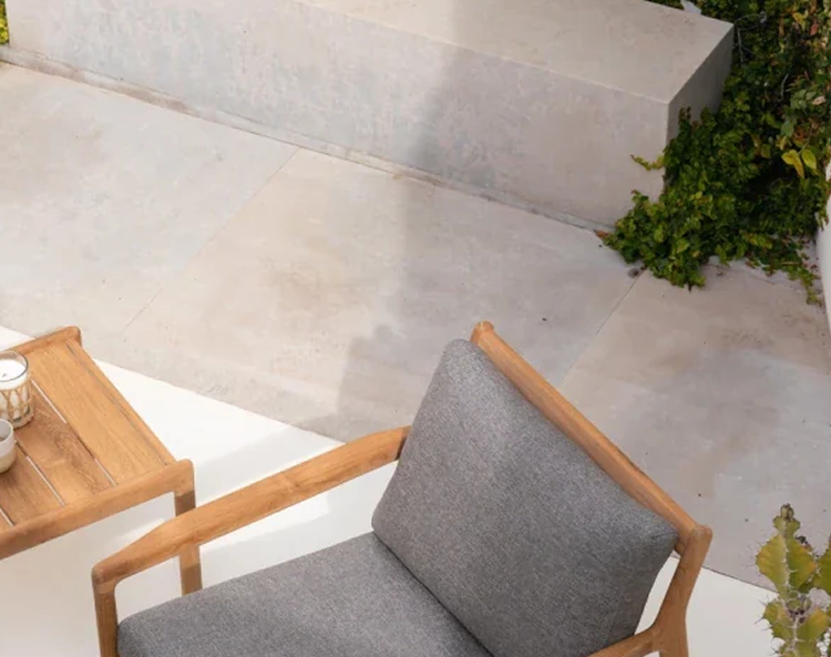 Jack Outdoor Lounge Chair