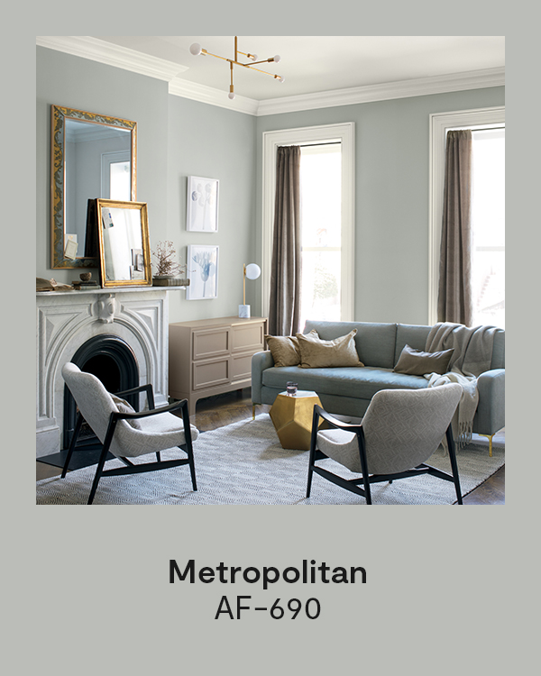 Metropolitan AF-690 - A living room with gray-blue walls and white painted ceiling and trim.