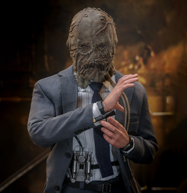 Scarecrow Sixth Scale Figure