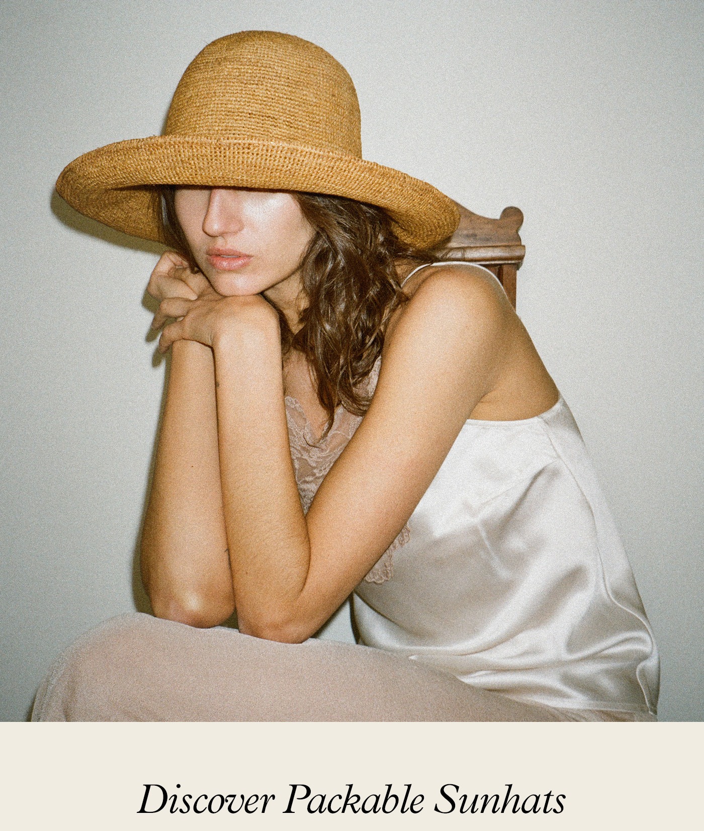 Izzy Sunhat