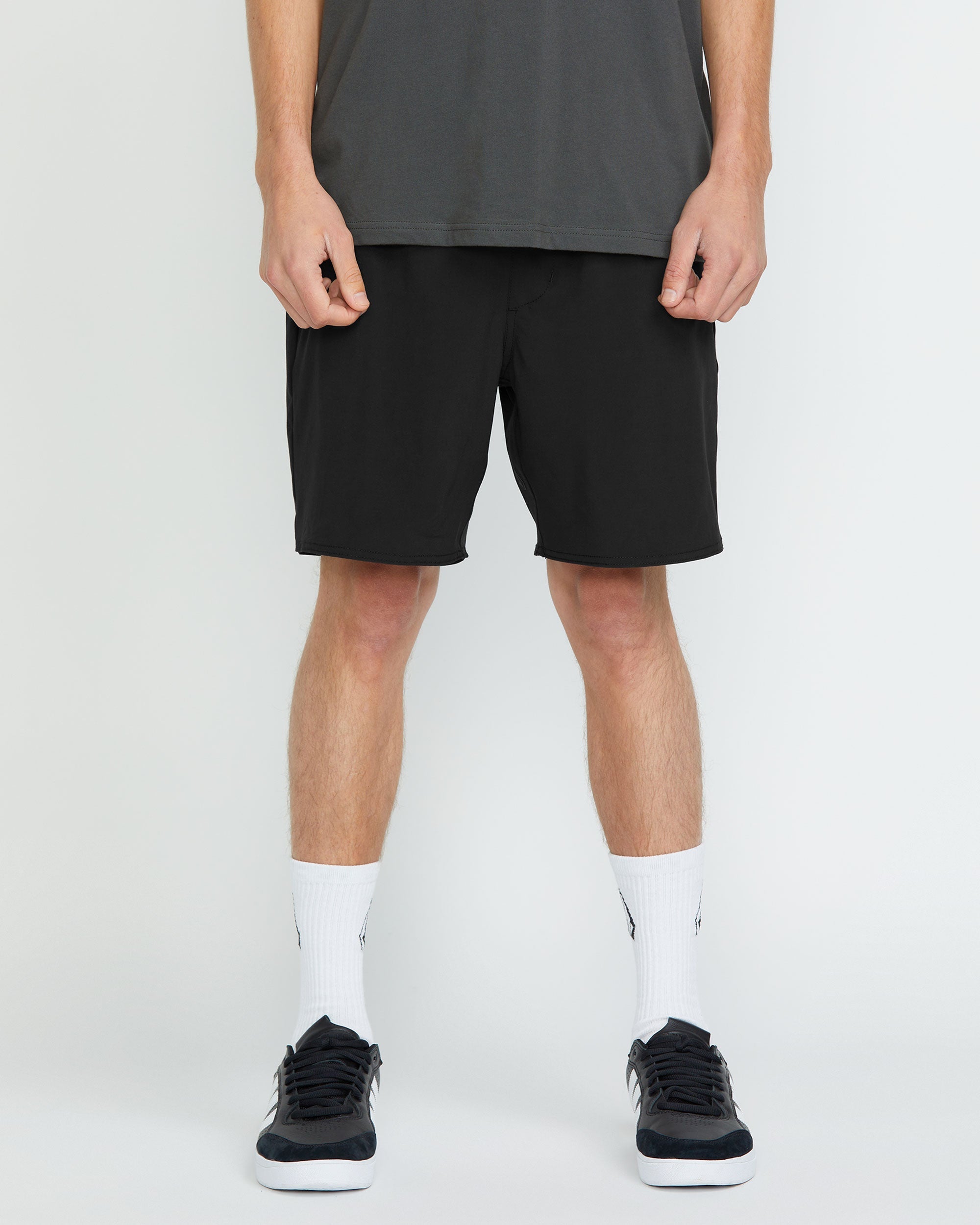 Image of Men's Nomoly Elastic Waist Shorts