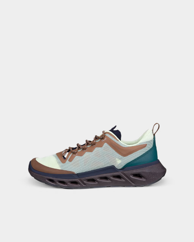 ECCO Biom 720 Breathru