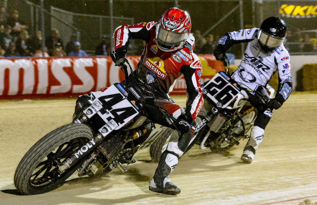 4th_img_RacingCorner