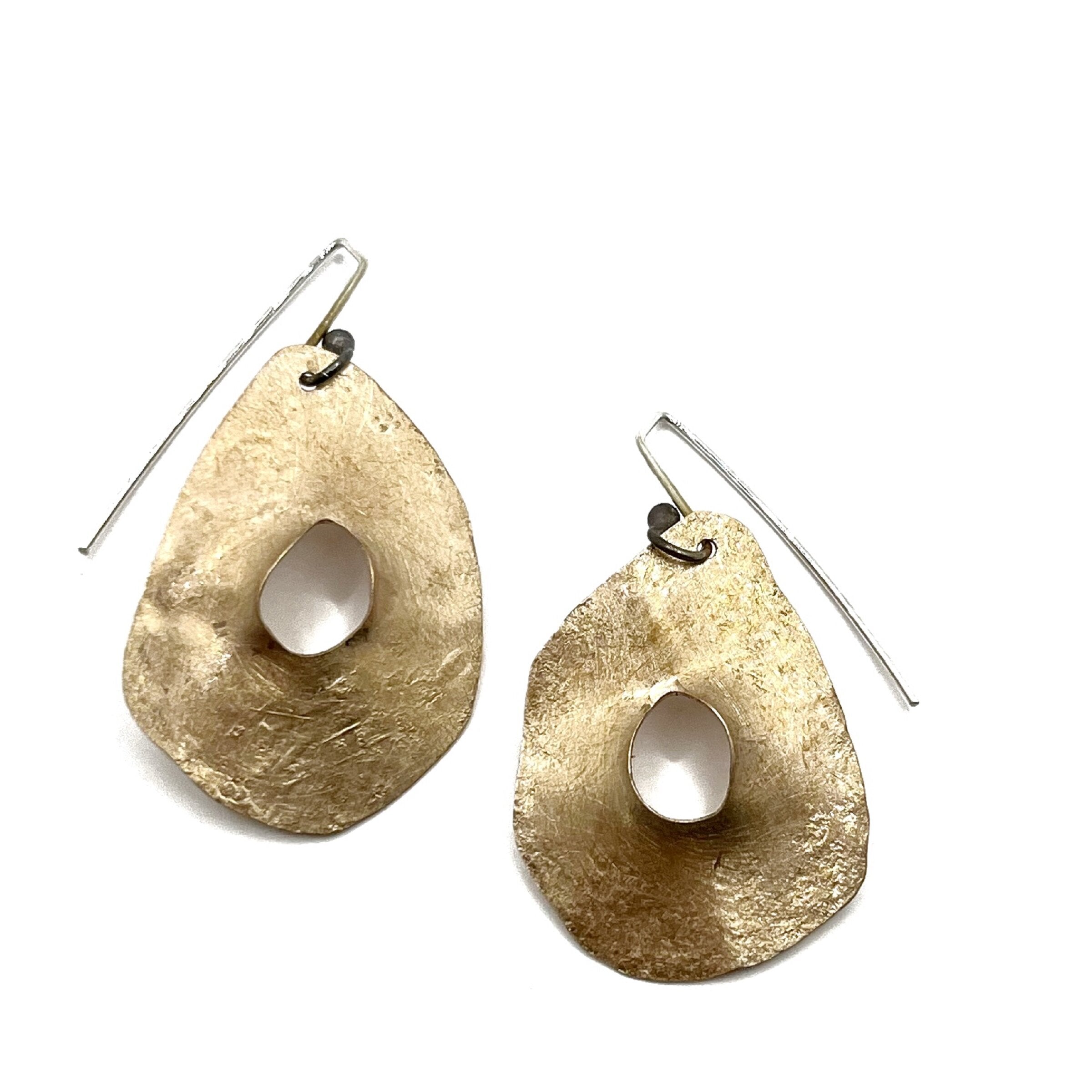 Image of Solo Drop Earrings
