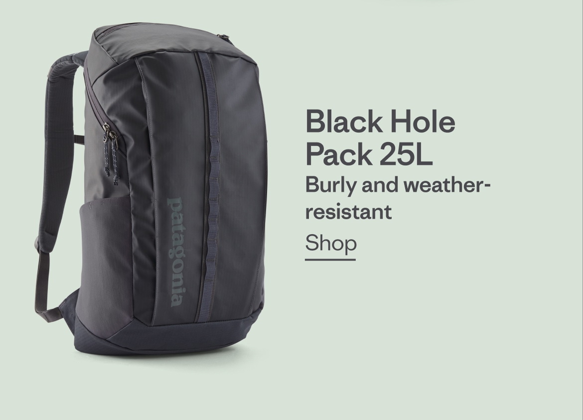 Black Hole Pack 25 liter. Burly and weather-resistant. 