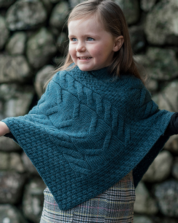 KID’S SUPER SOFT MERINO CABLE KNIT ARAN PONCHO 