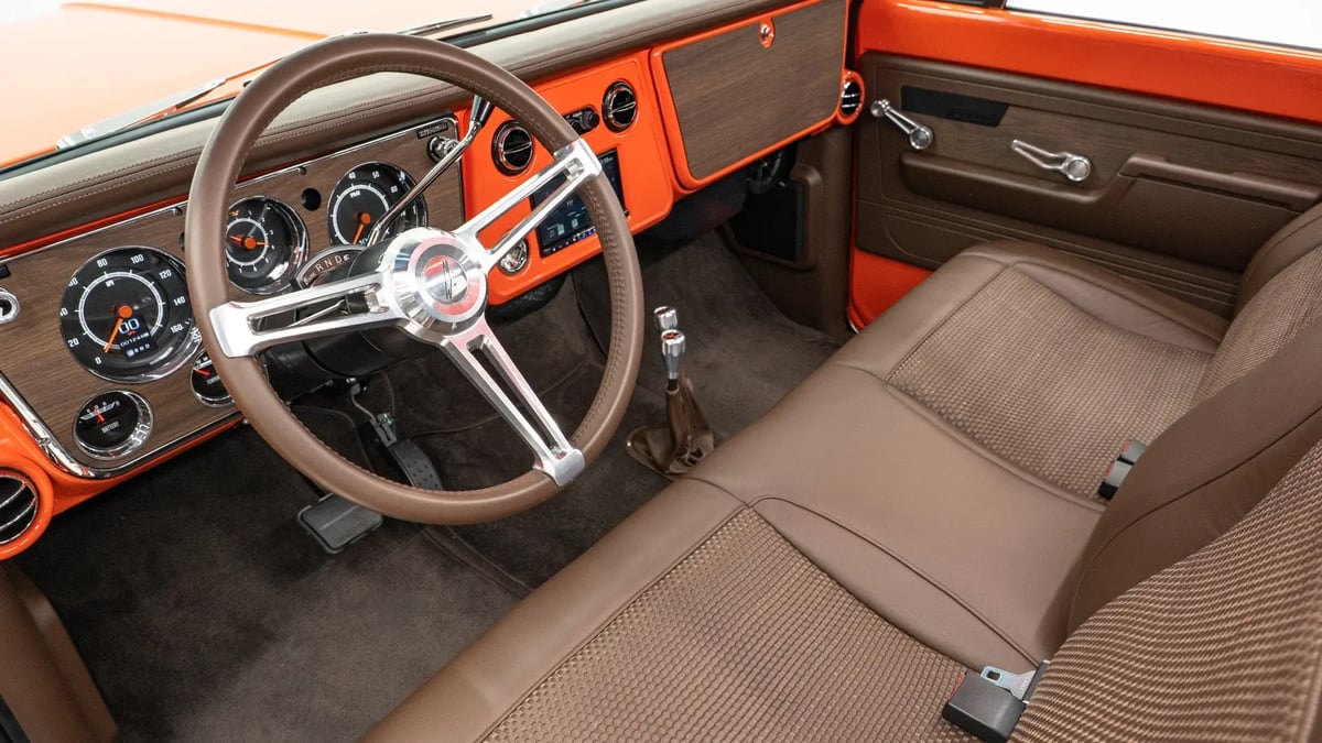  Chevy K10 Details
