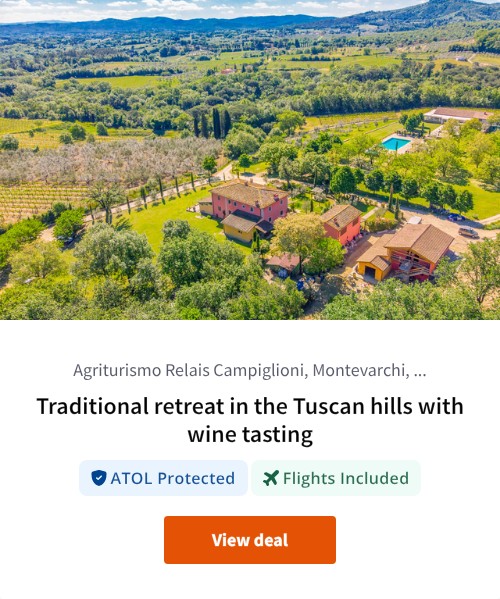Traditional retreat in the Tuscan hills with wine tasting