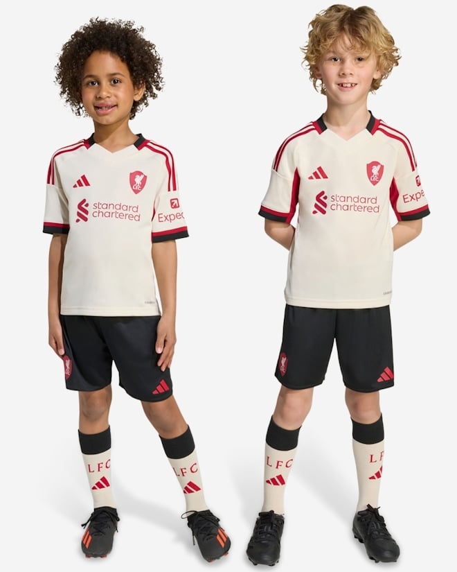 Kids 25/26 Away Mini Kit