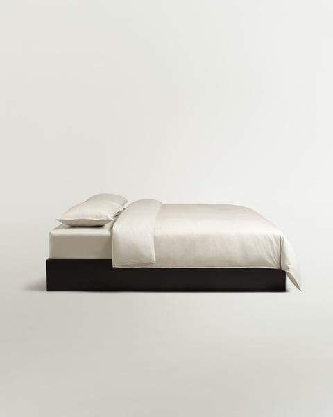 Image of Sateen Sheet Set (5 pcs) – Sand - US