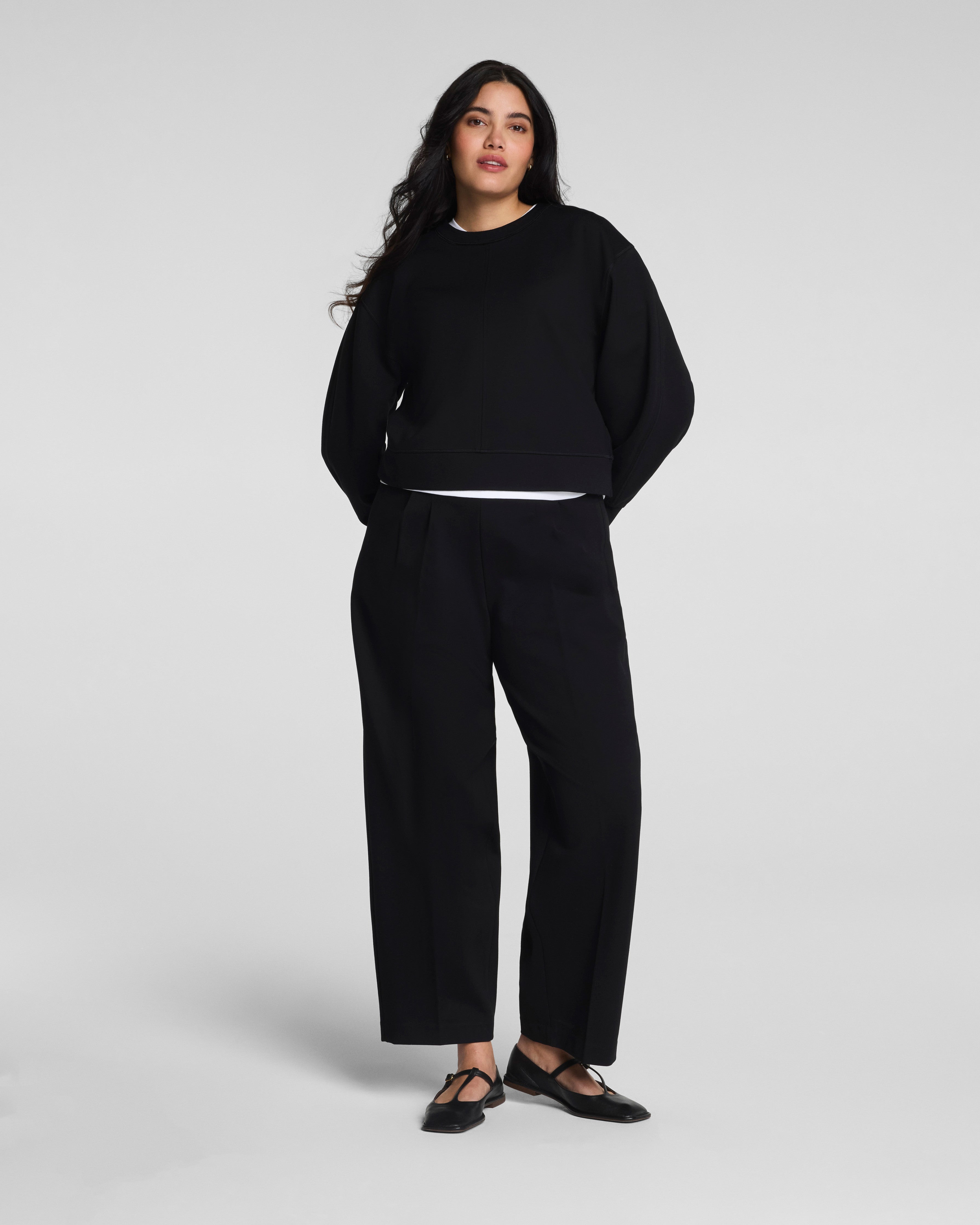 Image of Spanx Women's Ponte Pleated Tapered Pants in Black