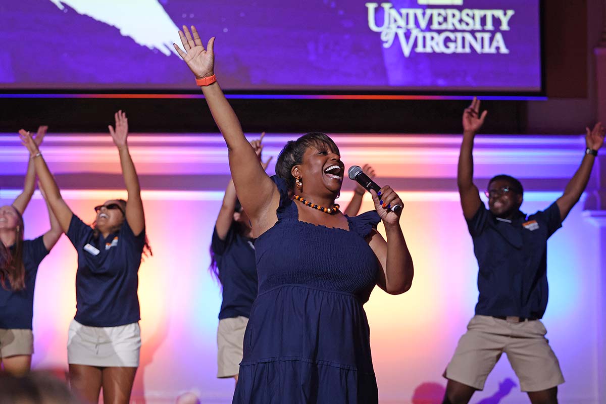 UVA’s ‘hype girl’ welcomes new Hoos