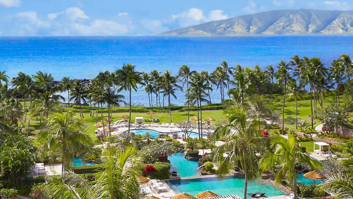 Beachfront Maui Opulence with Championship Golf Course & Spa