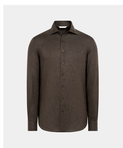 brown shirt