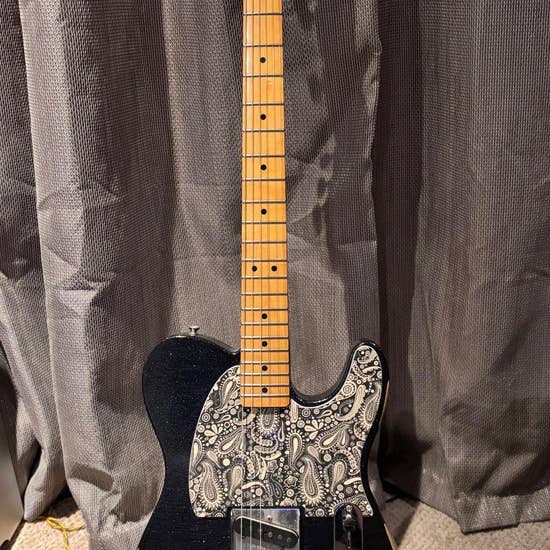 Fender Brad Paisley Road Worn Esquire Electric Guitar - Black Sparkle
