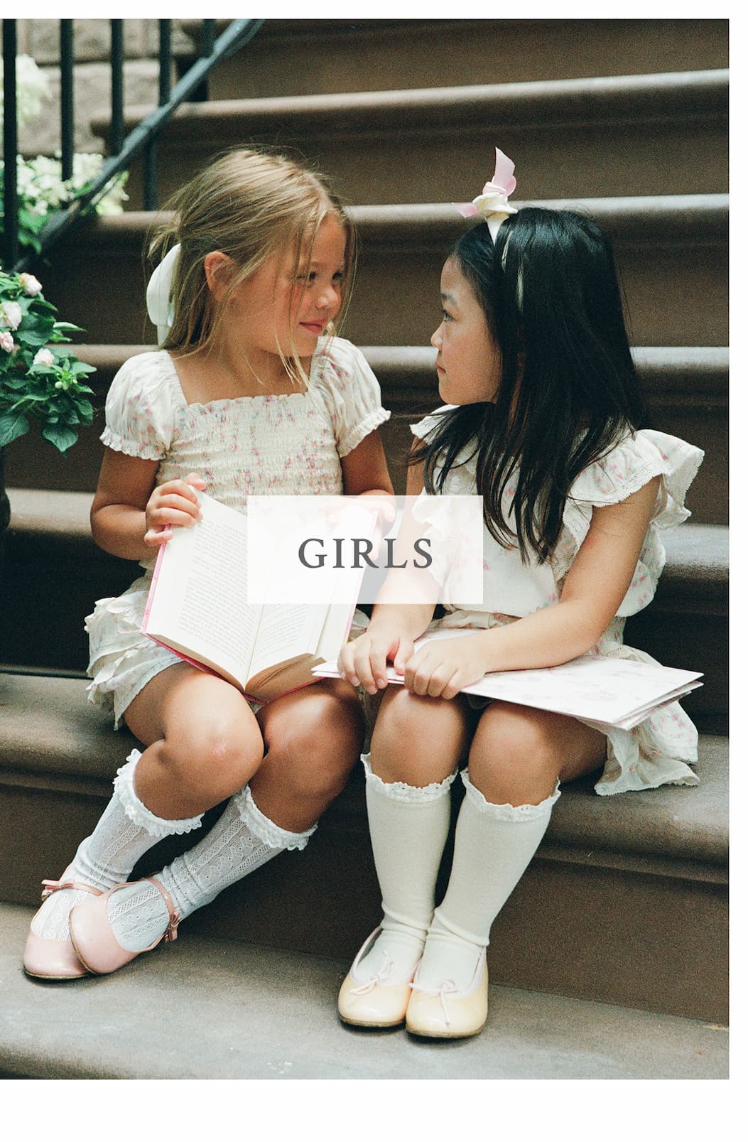 <GIRLS>