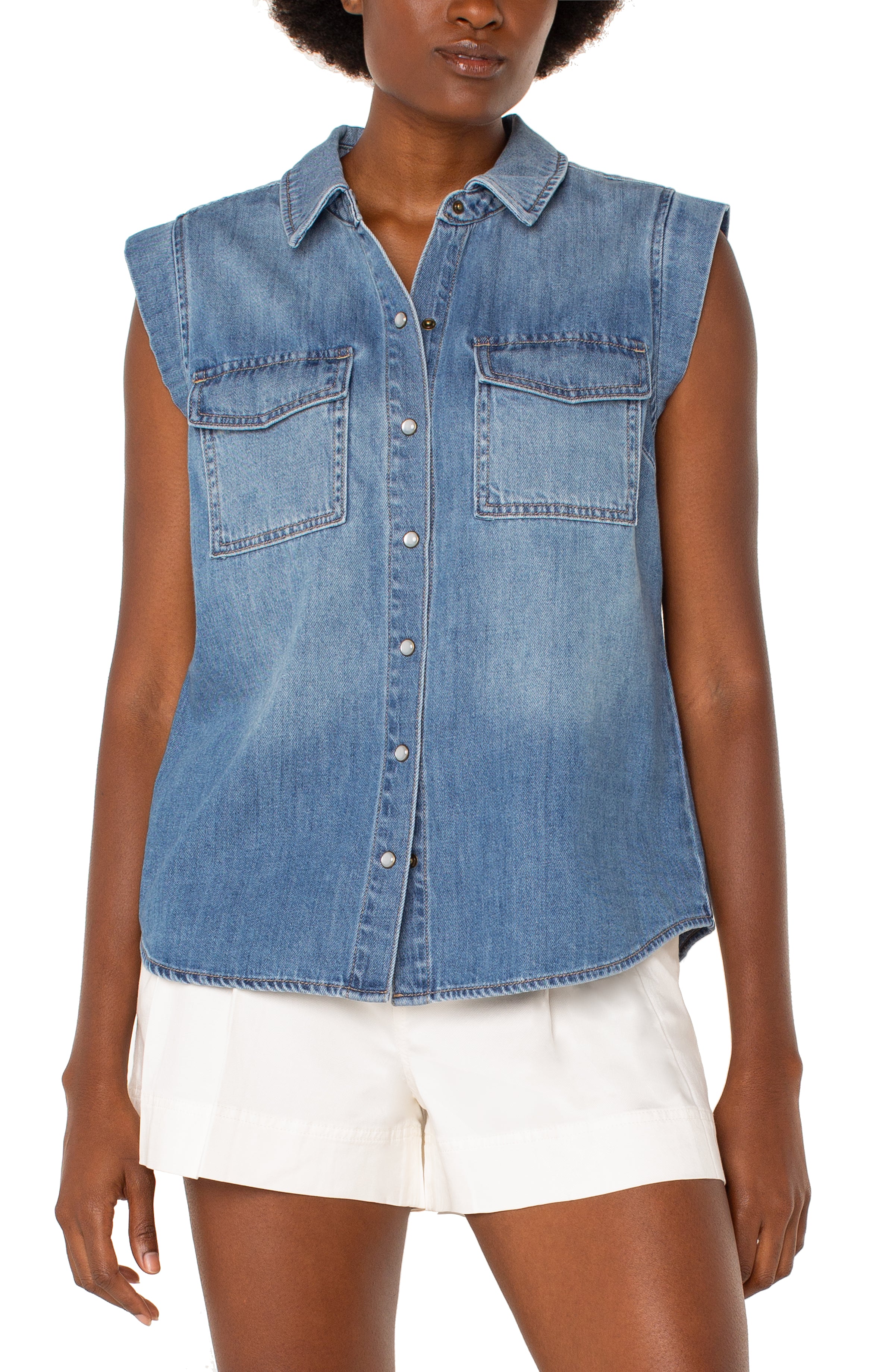 Image of SLEEVELESS SHIRT WITH POCKETS