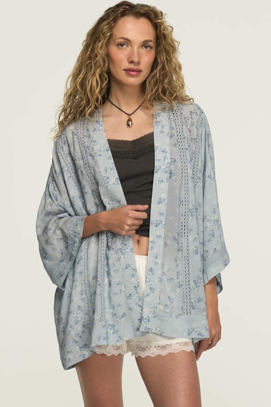 Image of Lucky Brand Lace Trimmed Kimono - Women's Clothing Outerwear Kimono Tops Shirts in Whisper White
