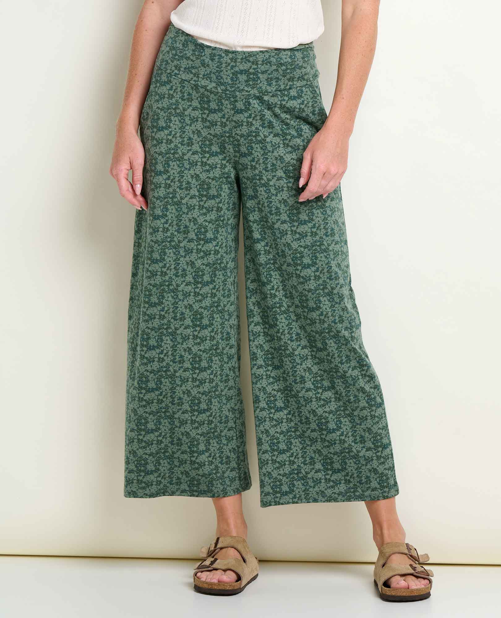 Image of Chaka Wide Leg Crop Pant