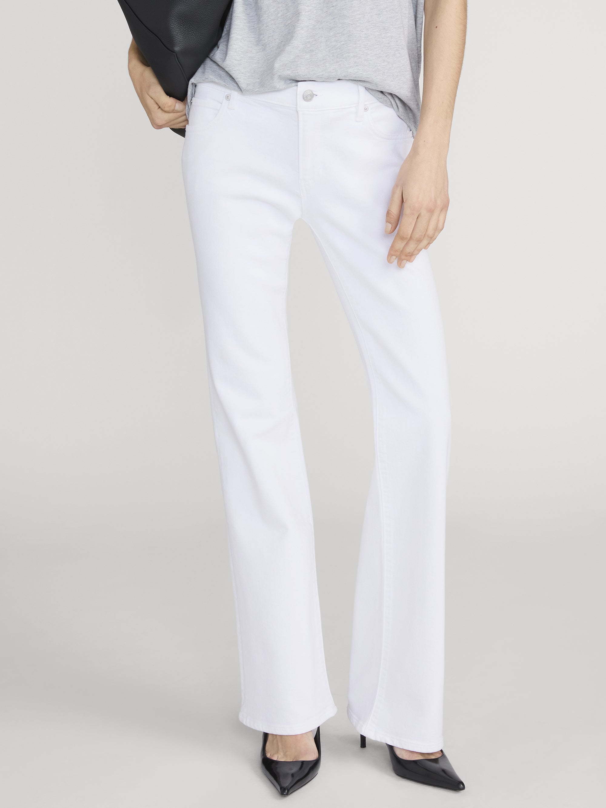 THE RODEO IN WHITE