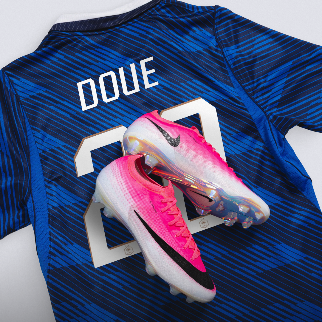 Shop Doue cleats & jerseys