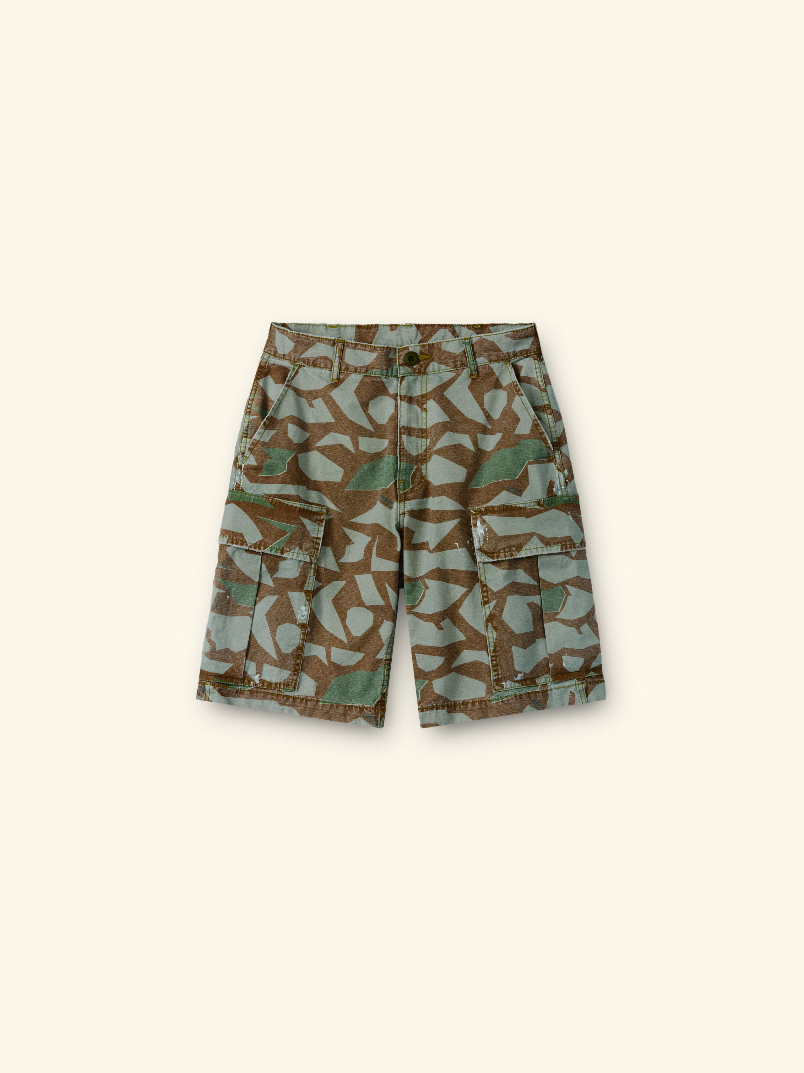 Image of Wide Leg Cargo Shorts (Broken Glass)