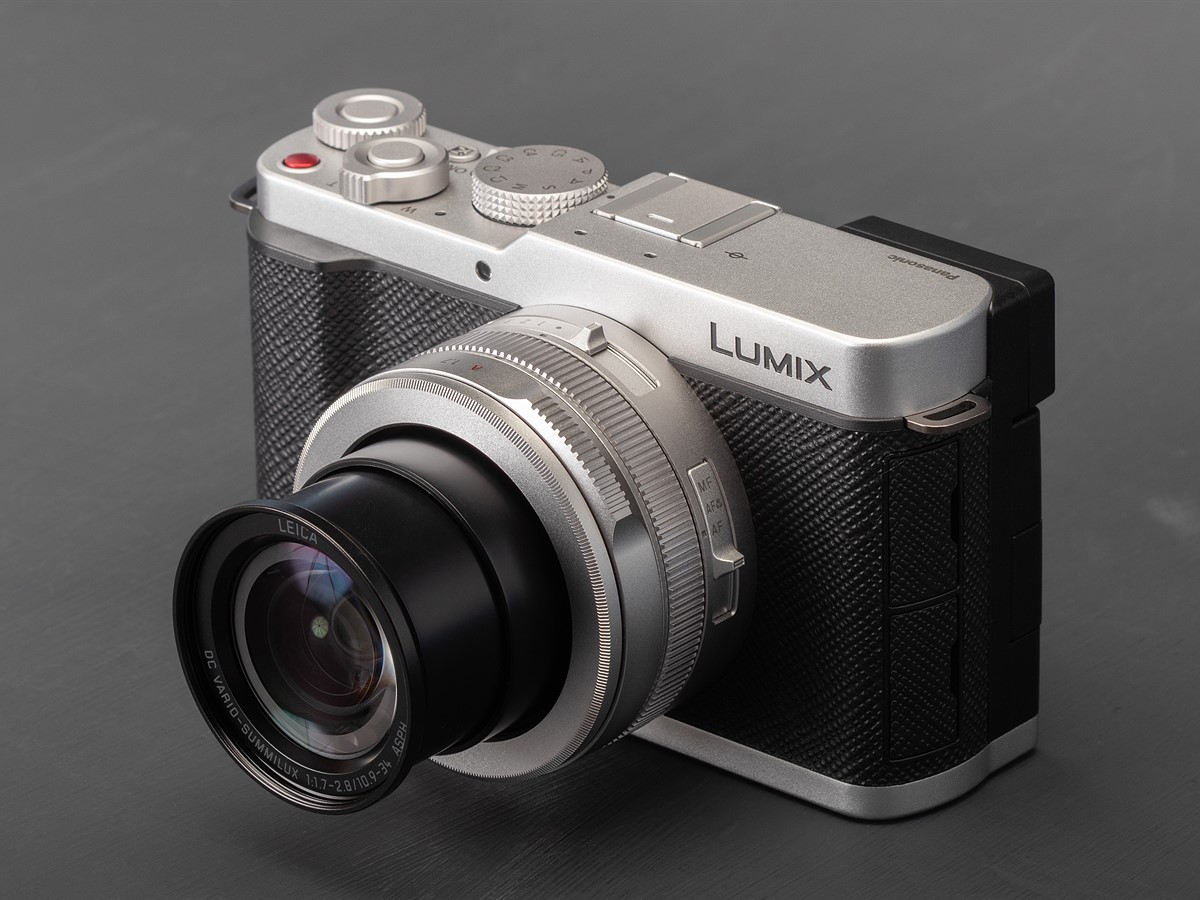 Panasonic L10 initial review: The compact that's dividing photographers
