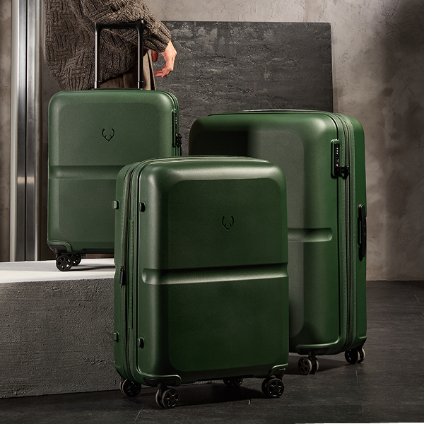 Black Friday: up to 30% off Antler hard shell suitcases