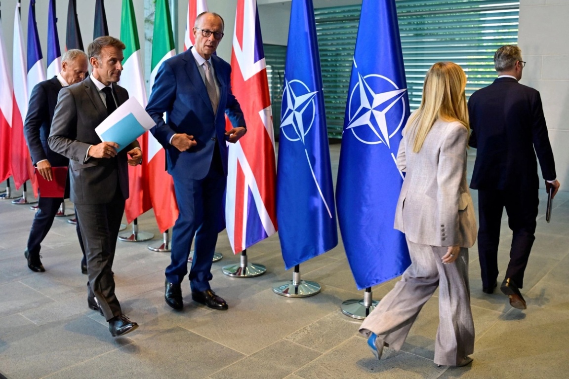 oland’s Prime Minister Donald Tusk, France’s President Emmanuel Macron, German Chancellor Friedrich Merz, Italy’s Prime Minister Giorgia Meloni and Britain’s Prime Minister Keir Starmer leave after addressing the press at the end of their meeting of state leaders of the European Group of Five (E5)at the Chancellery in Berlin, Germany, 