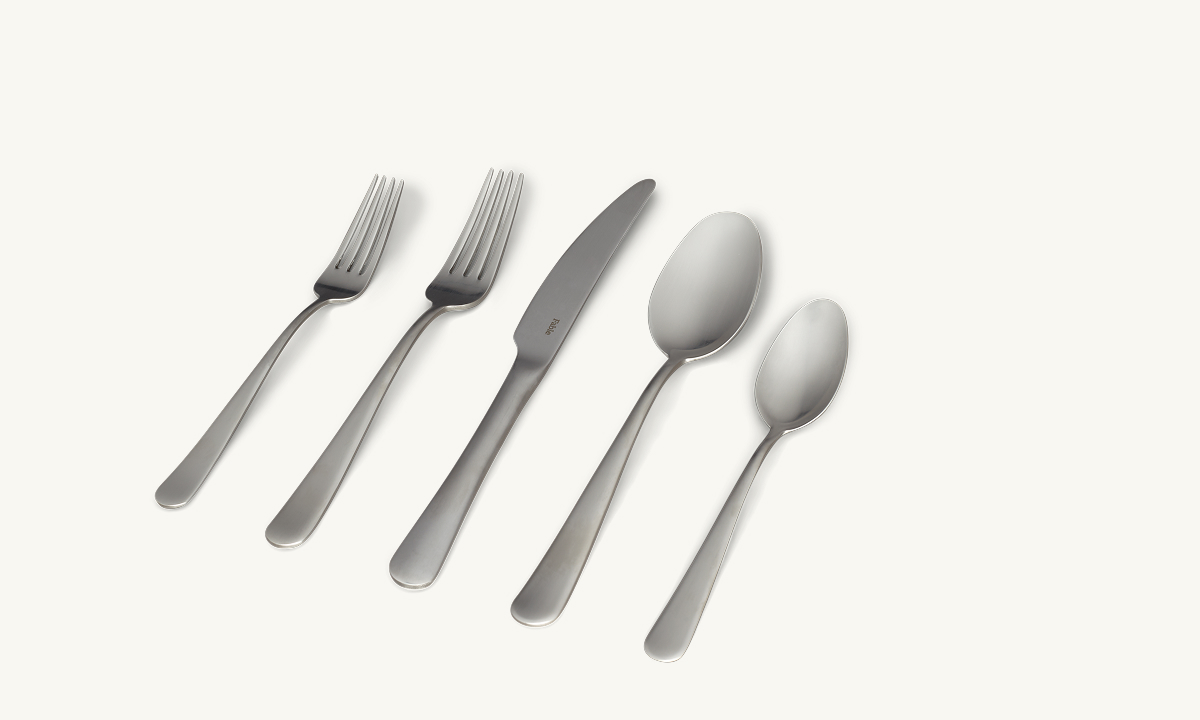 SHOP FLATWARE SET