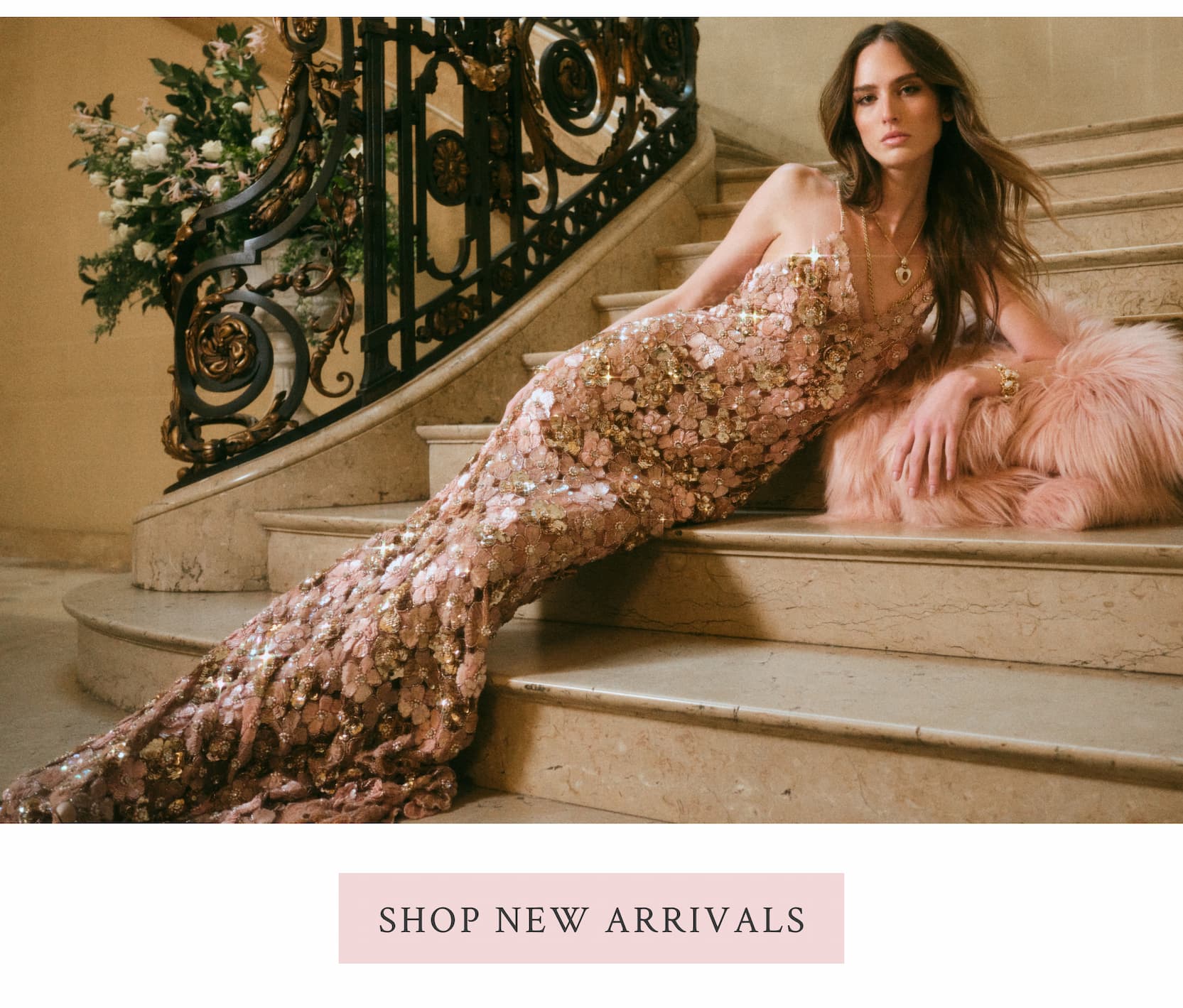 <SHOP NEW ARRIVALS>