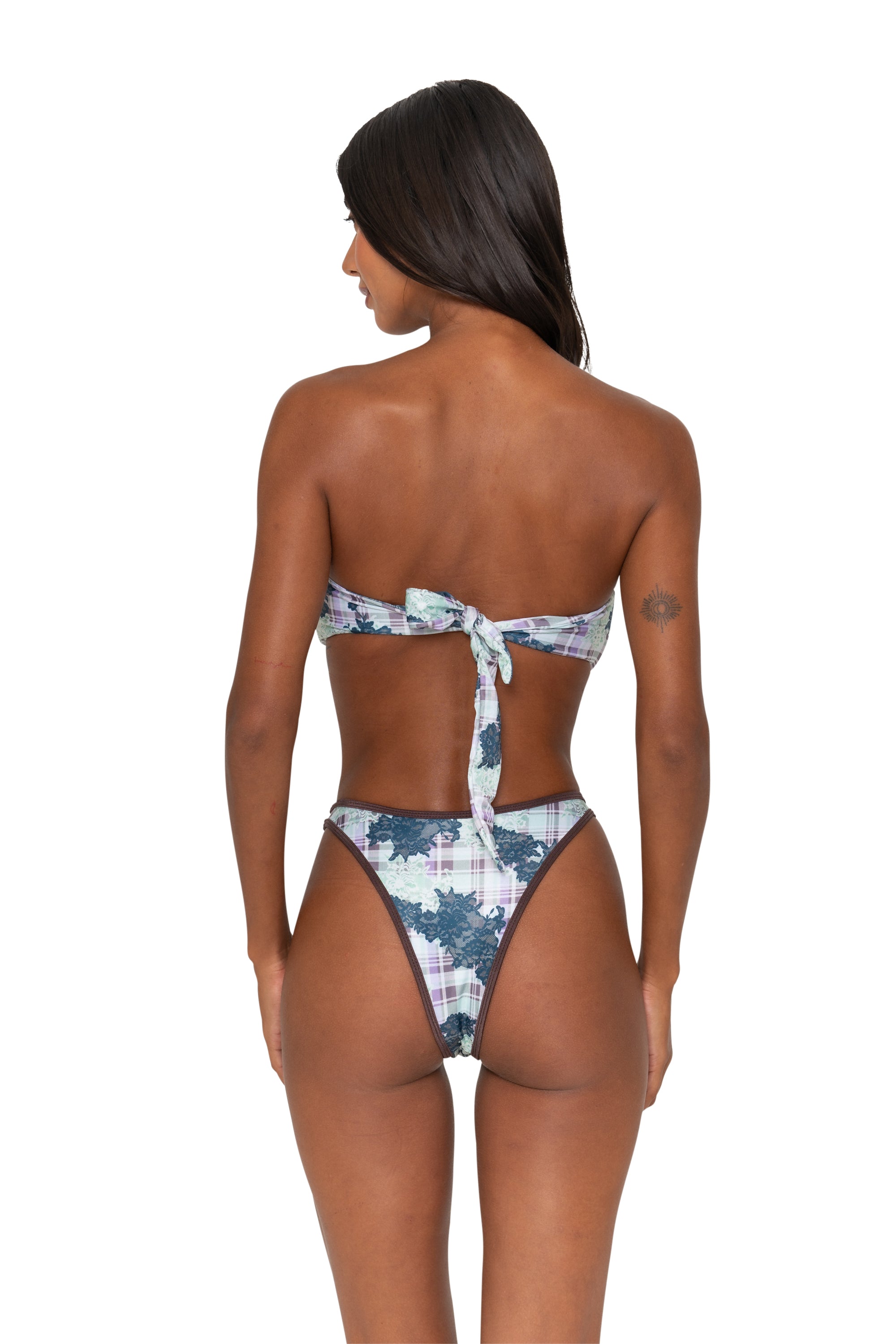Image of HAILEY BOTTOMS POSY