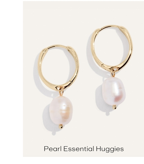 Pearl Essential Huggie Earrings