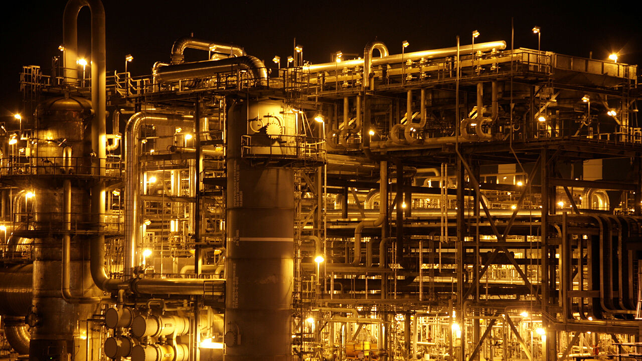 Oil refinery in Venezuela