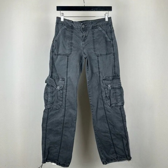 Low Rise Cargo Pants