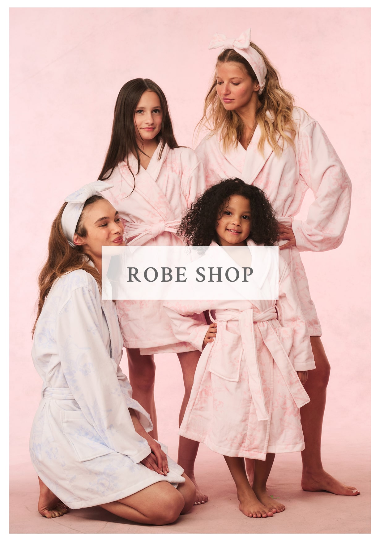 <ROBE SHOP>