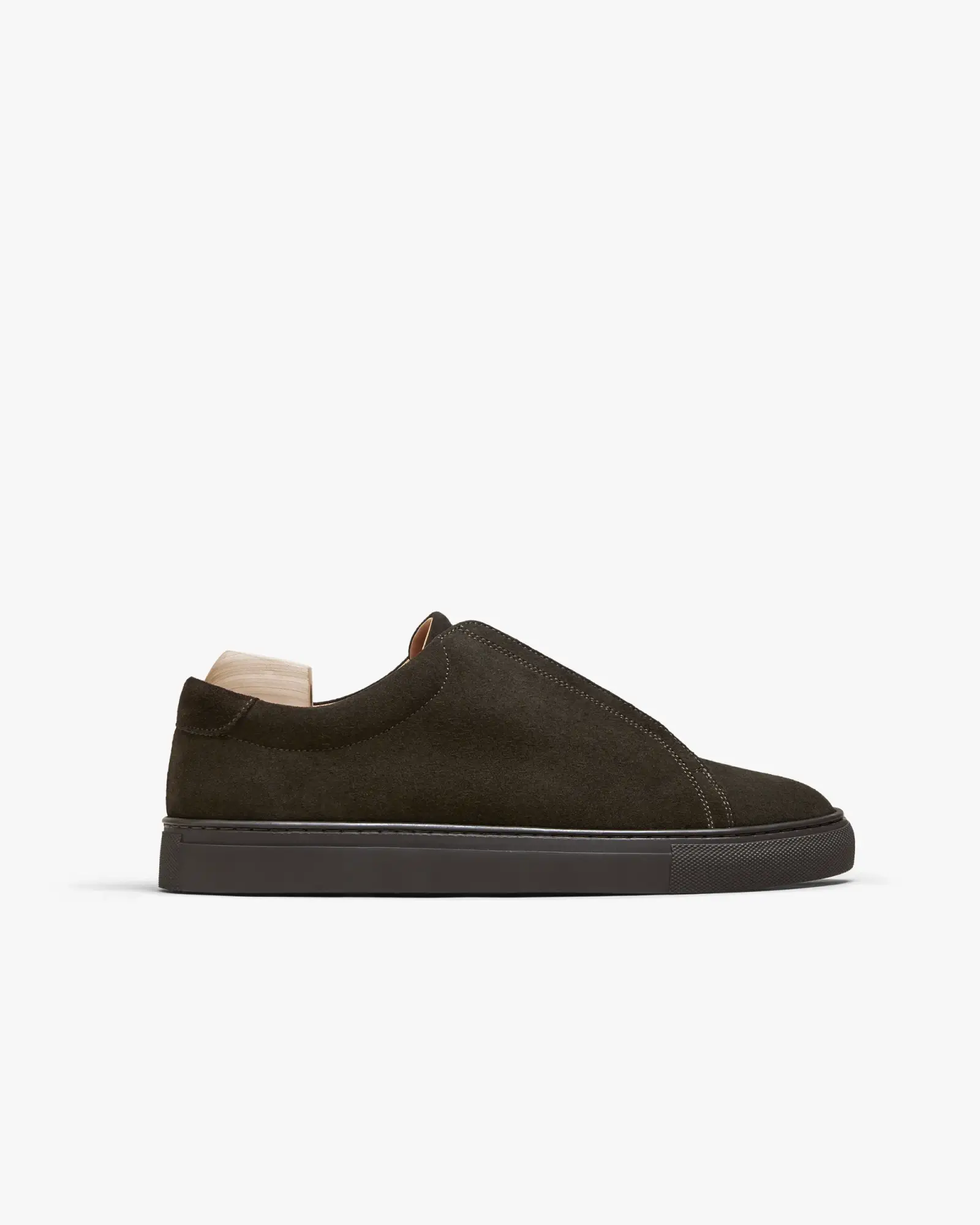 Image of Alnö – Dark Brown Suede