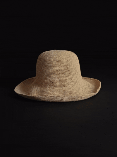 Izzy Sunhat