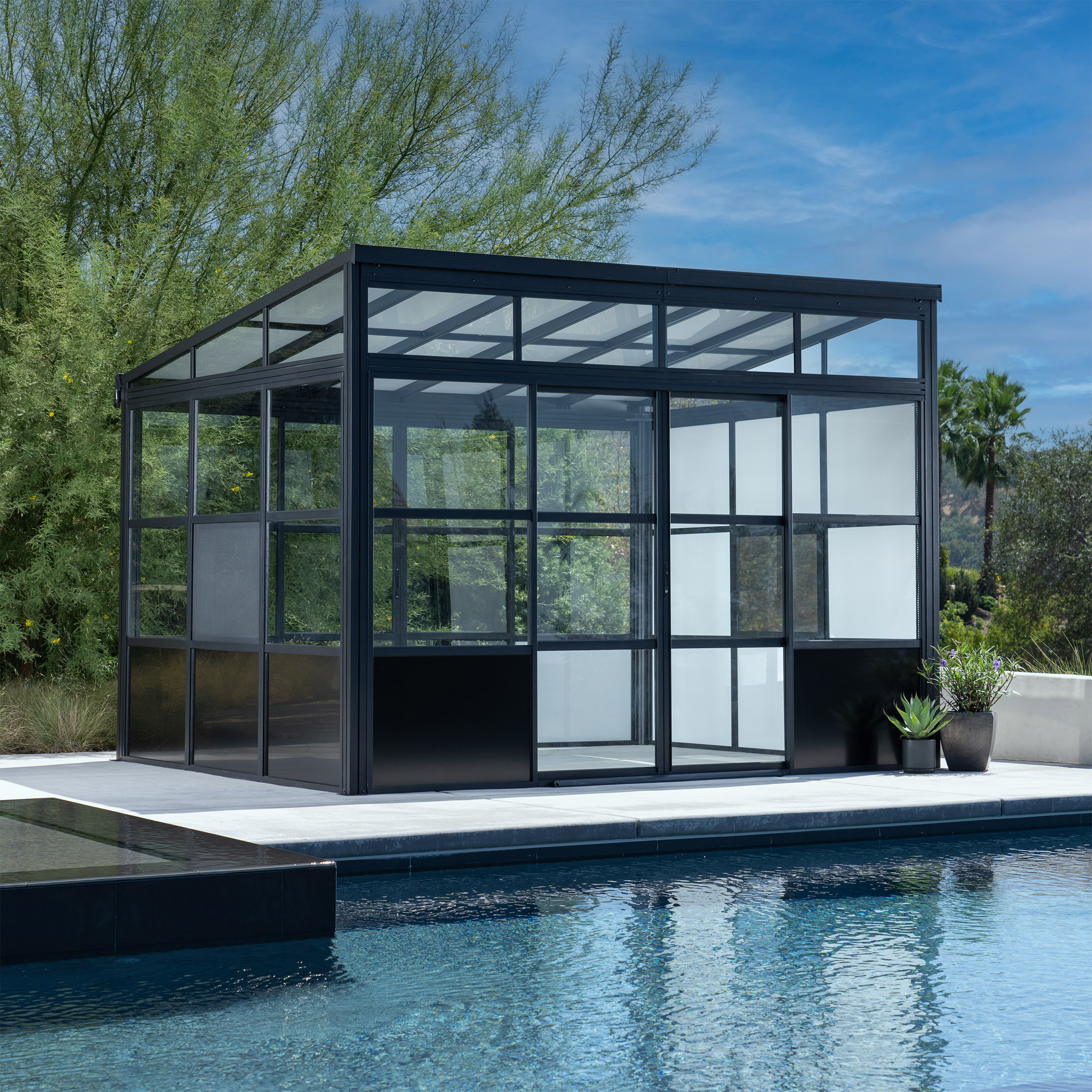 SunVilla Milton 10' x 12' Outdoor Suite