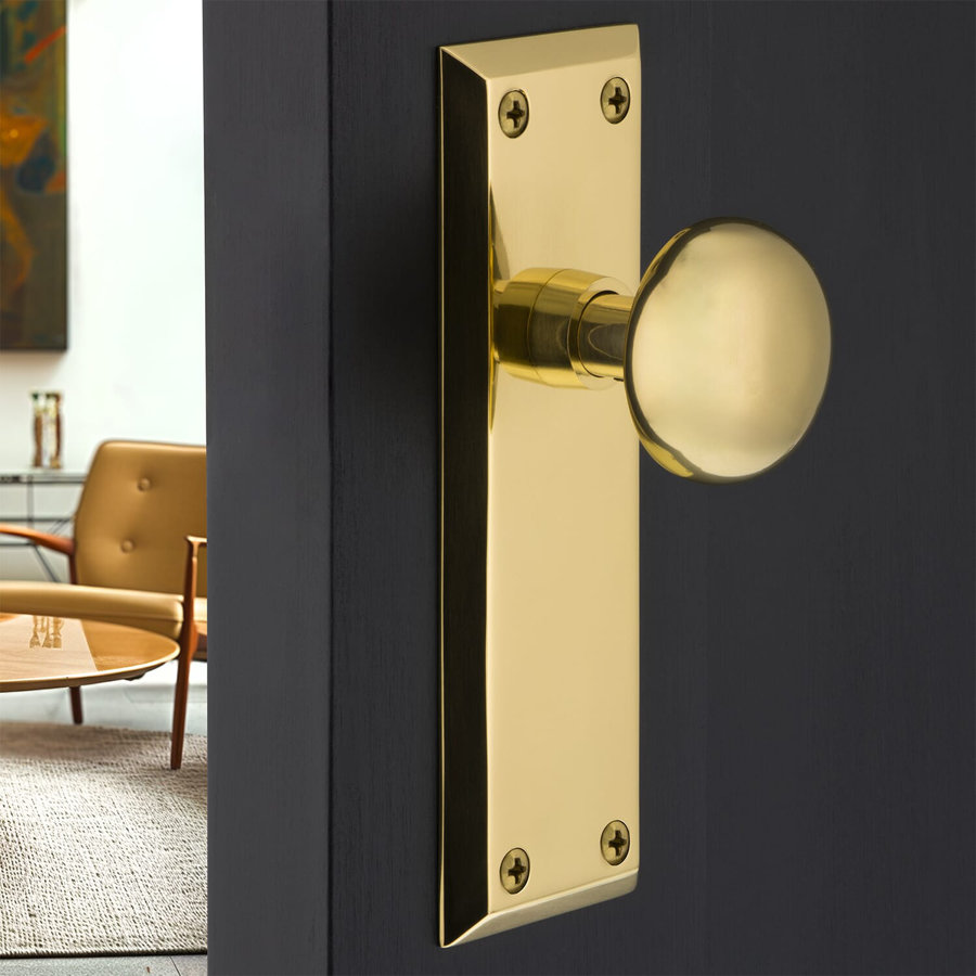 New York Plate with New York Door Knob