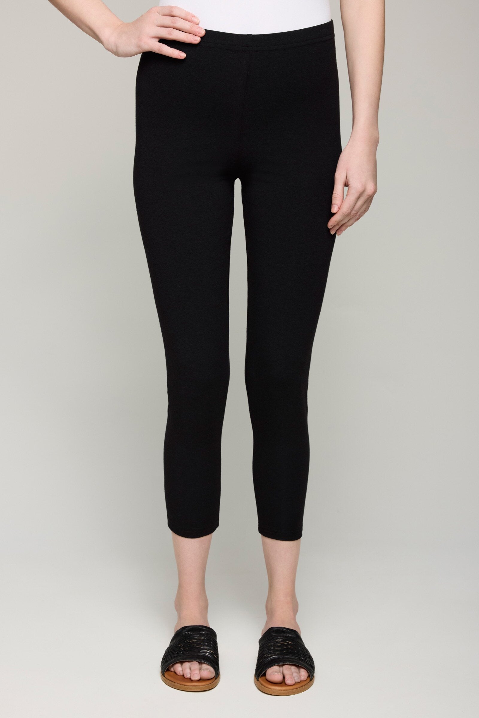 Image of Bamboo Jersey Cropped Leggings - Black