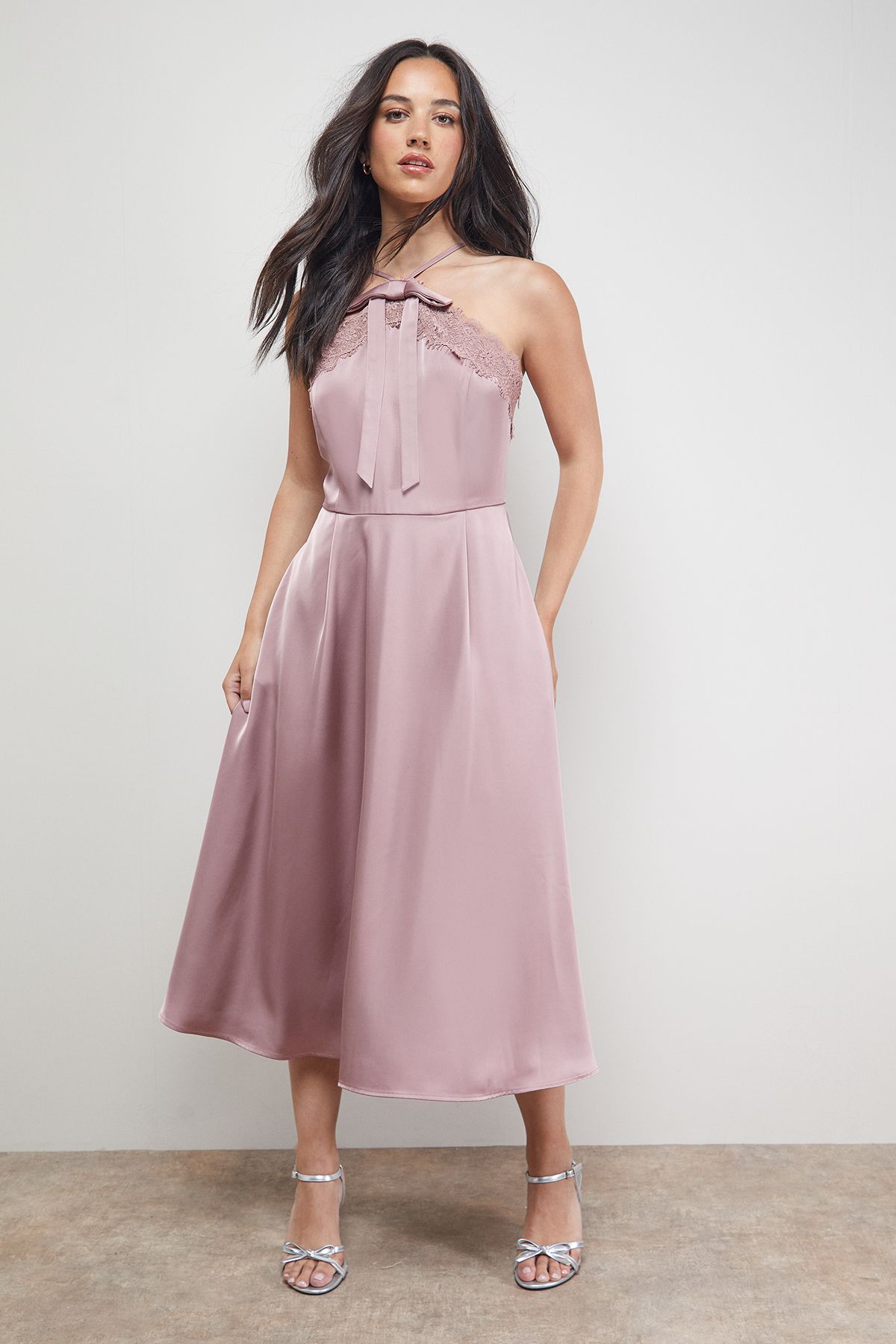 Lace Detail Midi Prom Dress