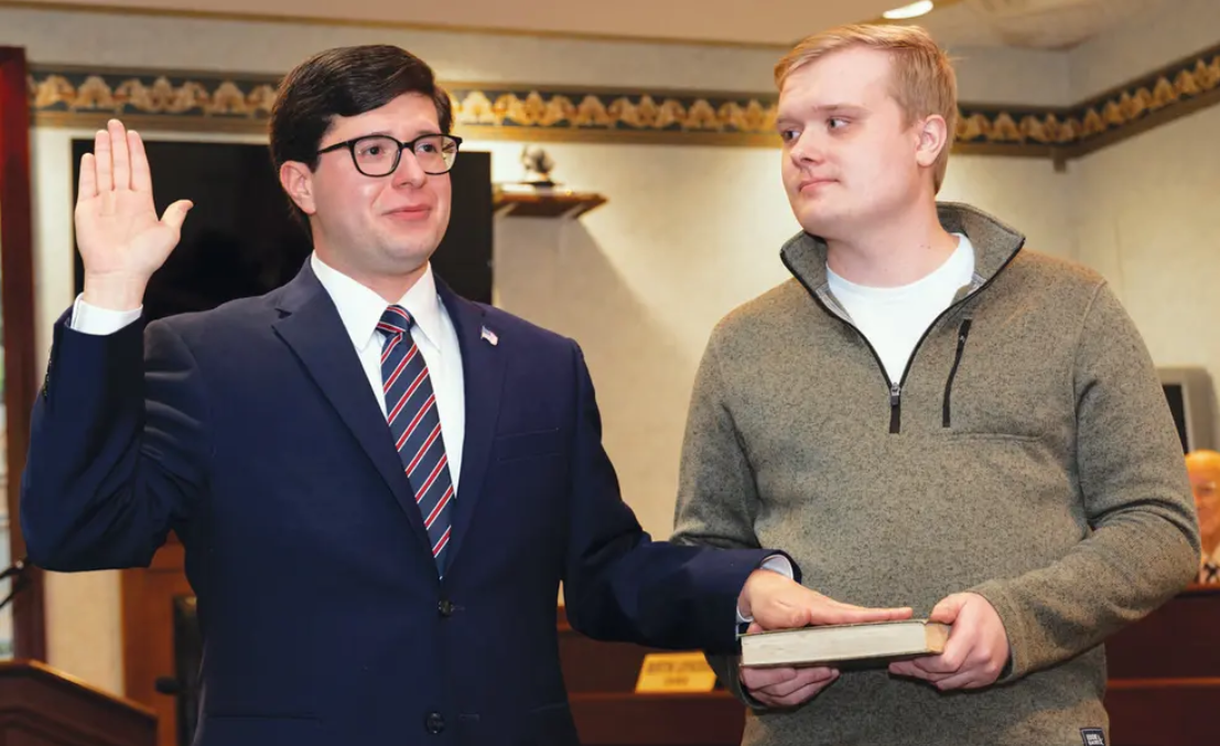 mayor swearing in