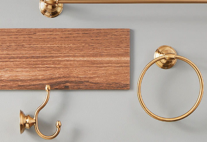 Beasley Bath Accessory Set - Brushed ˝Gold
