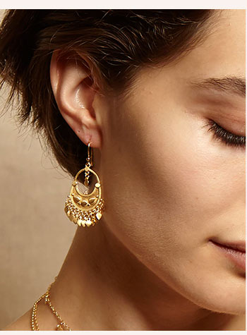 Gold Veils Petal Chandelier Earrings