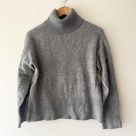 Merino Wool Turtleneck Sweaters