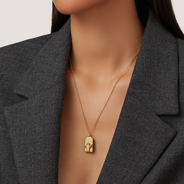 JB - The Taurus Zodiac Pendant Necklace