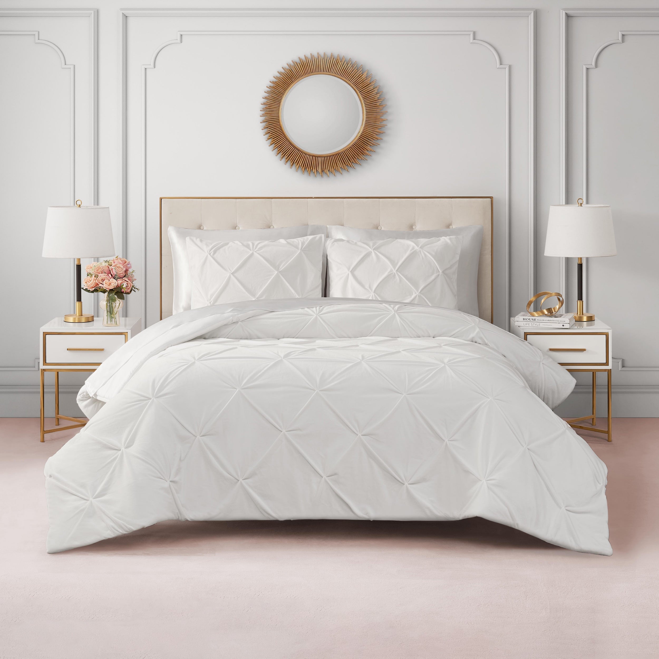 Image of Kiss Pleat Micromink Comforter Set
