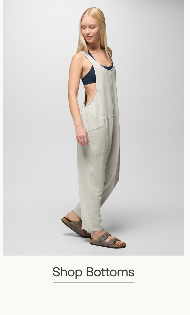 shop women's bottoms